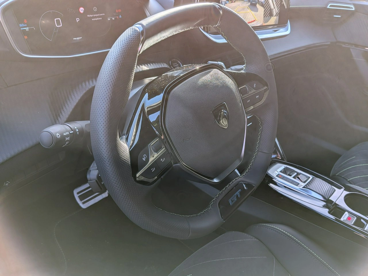 Peugeot 2008 - Zdjęcie 9