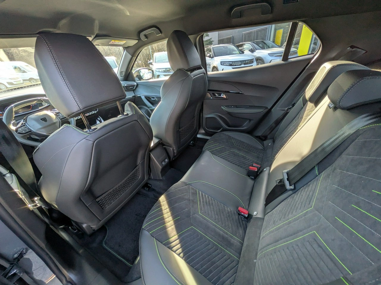 Peugeot 2008 - Zdjęcie 19