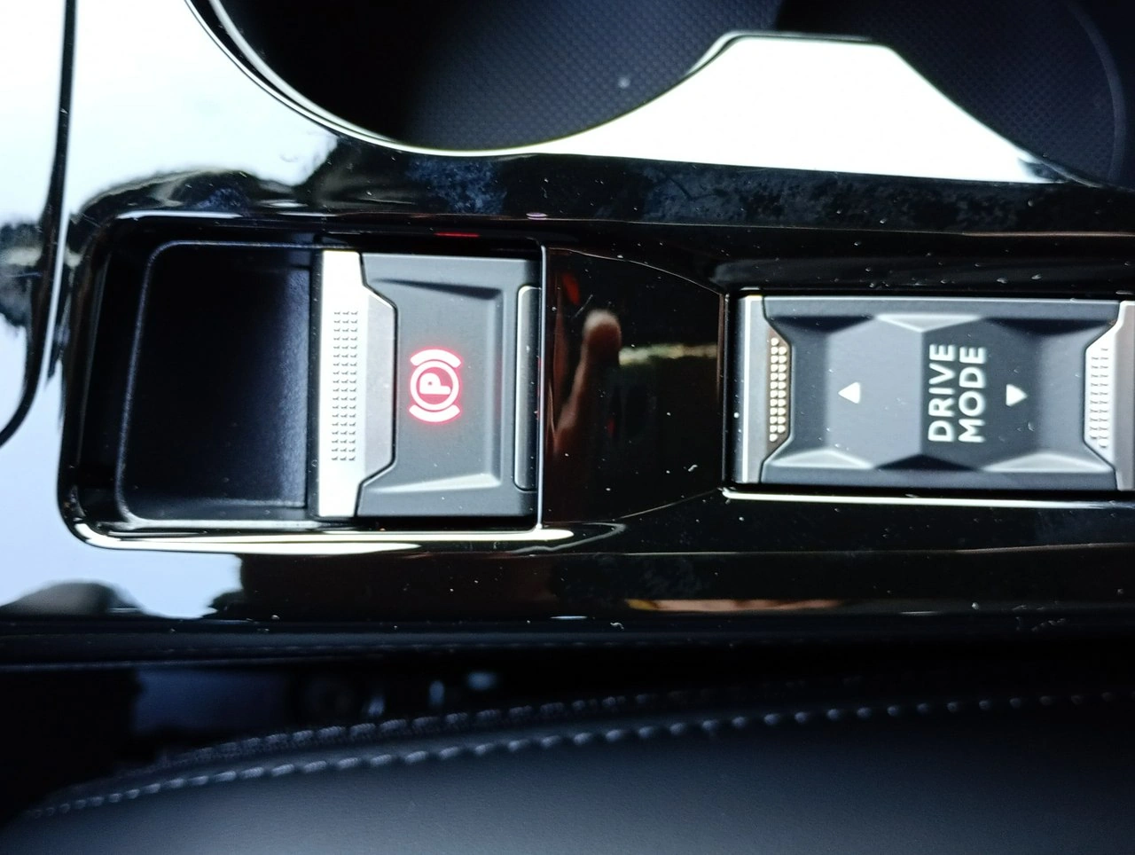 Peugeot 2008 - Zdjęcie 21