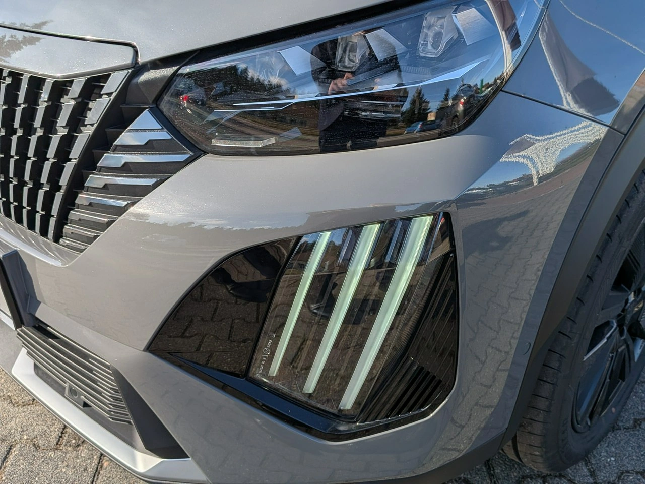 Peugeot 2008 - Zdjęcie 4