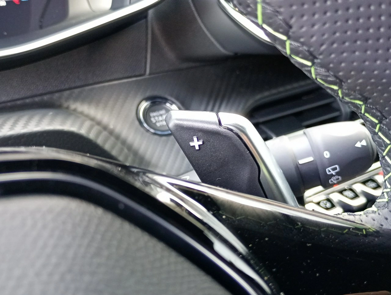 Peugeot 2008 - Zdjęcie 16