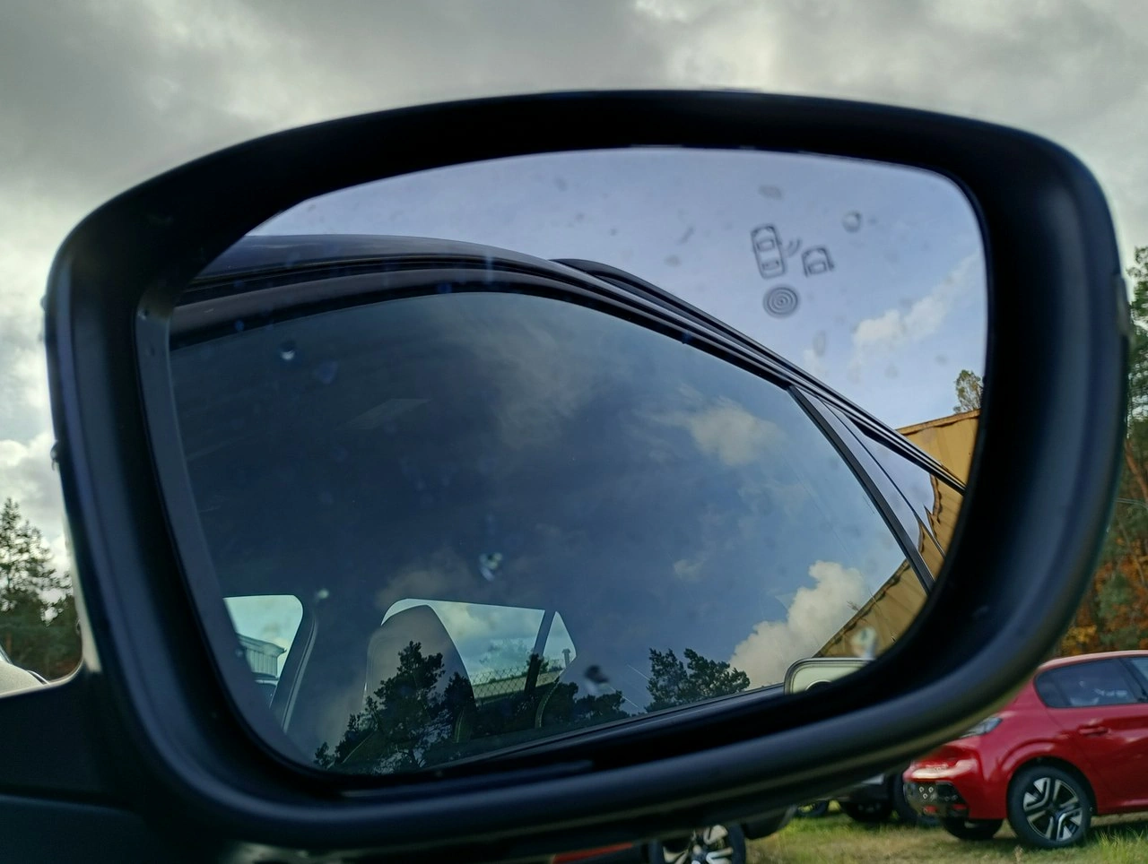 Peugeot 2008 - Zdjęcie 37