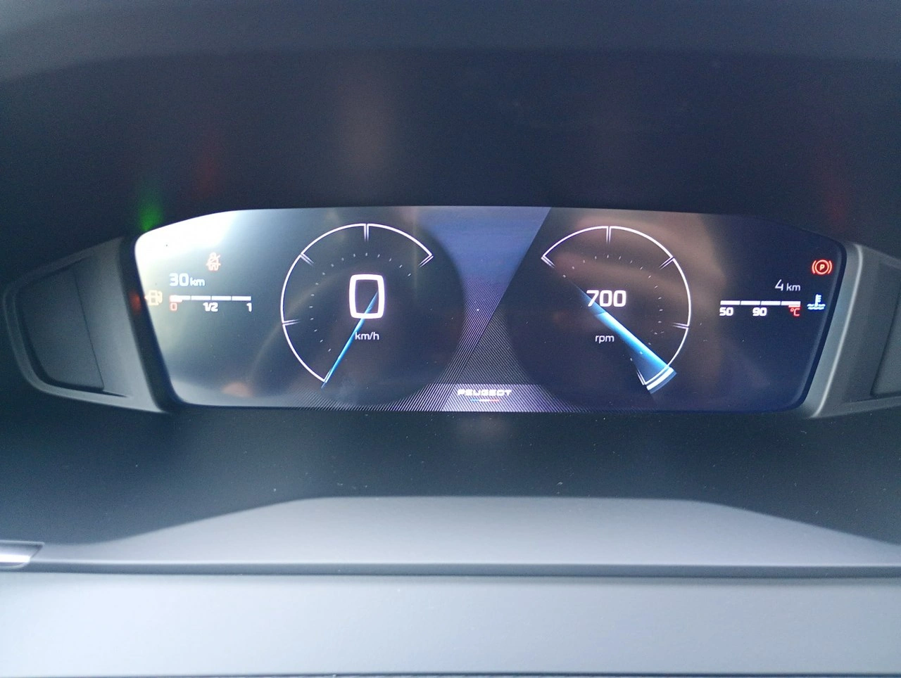 Peugeot 208 - Zdjęcie 25