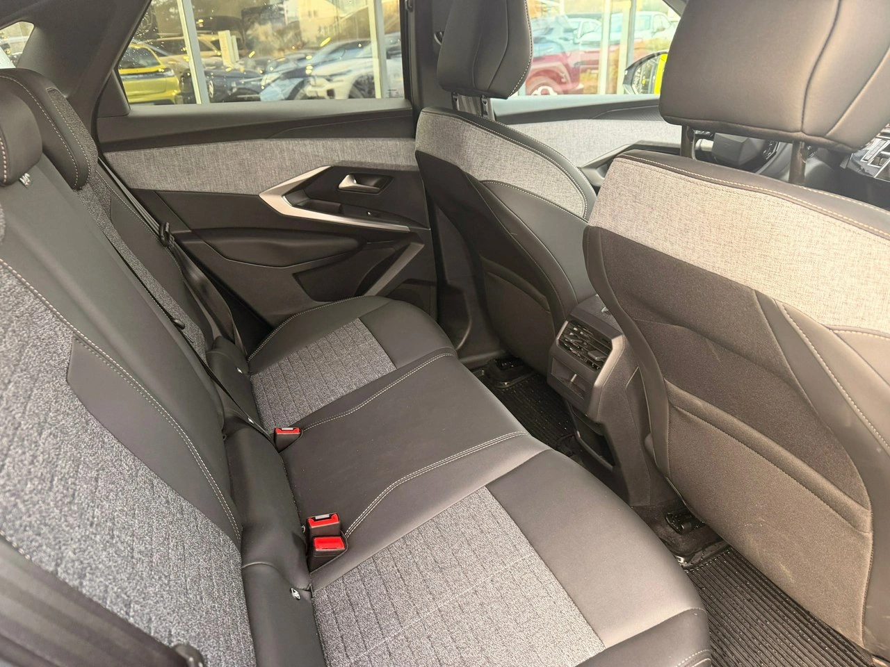 Peugeot 3008 - Zdjęcie 10