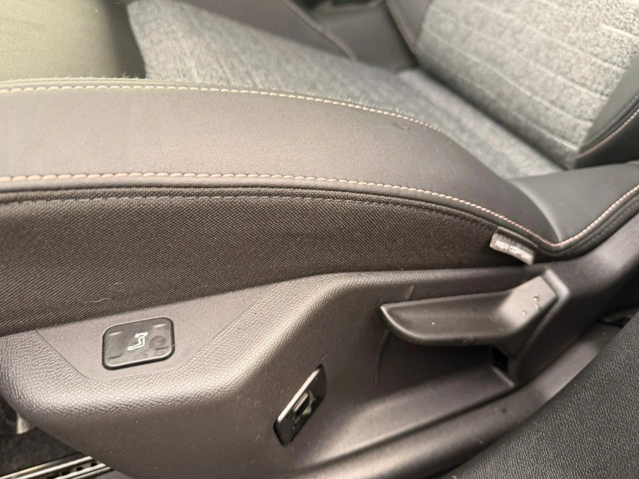 Peugeot 3008 - Zdjęcie 7