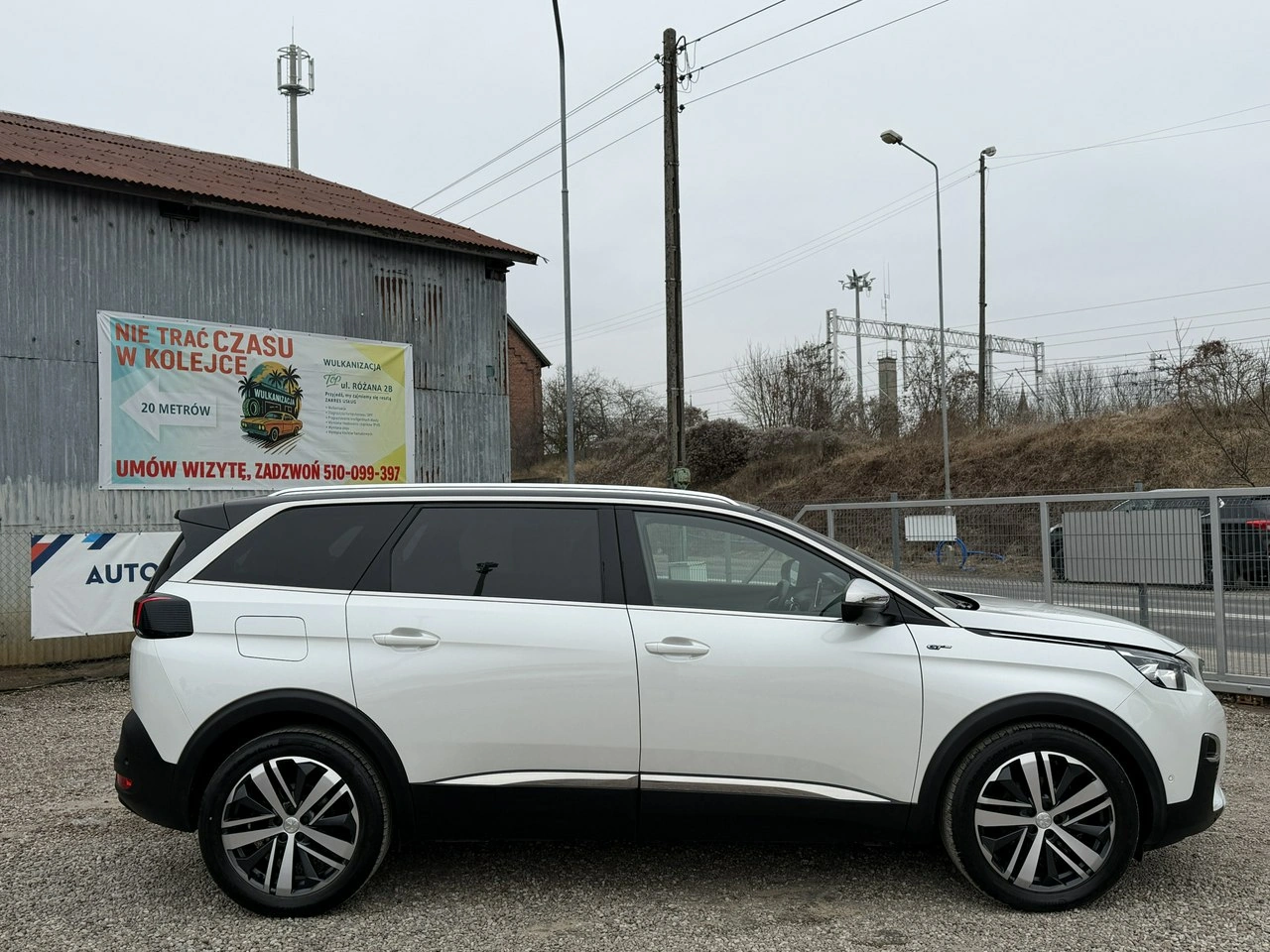 Peugeot 5008 - Zdjęcie 10
