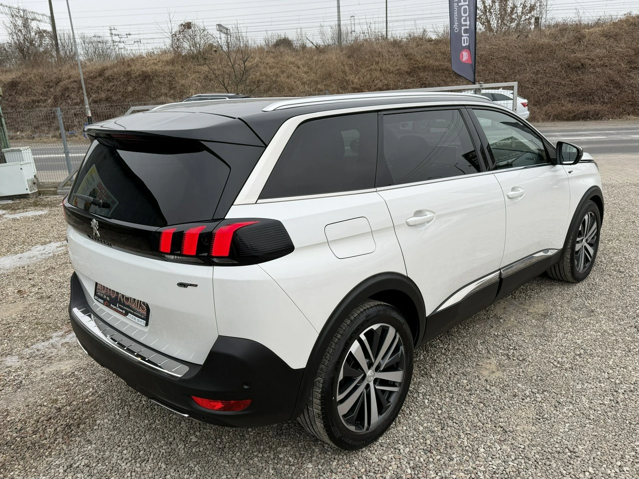 Peugeot 5008 - Zdjęcie 33