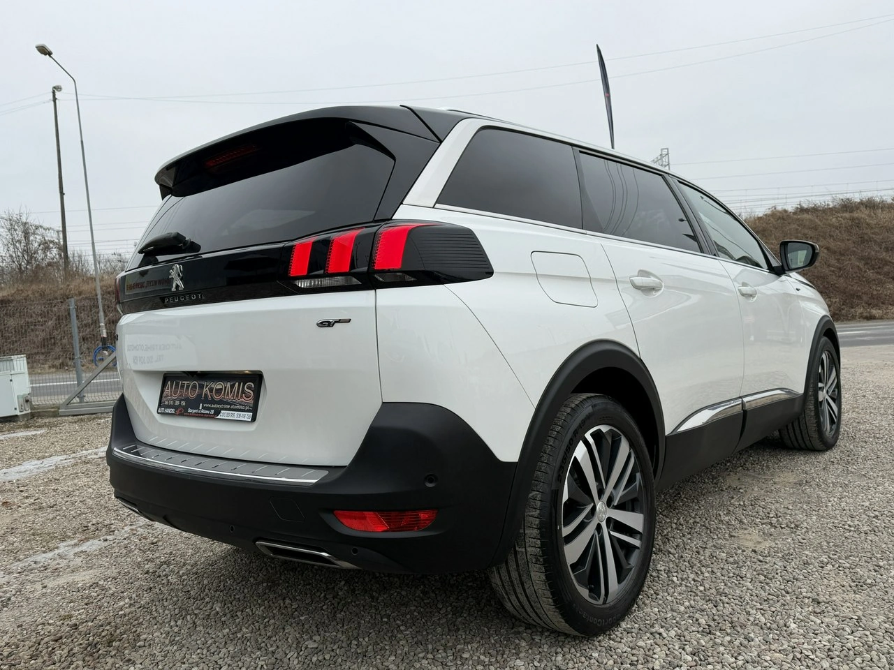 Peugeot 5008 - Zdjęcie 37