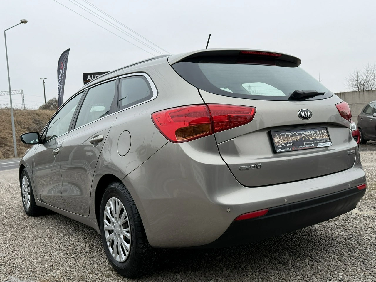 Kia Ceed - Zdjęcie 36