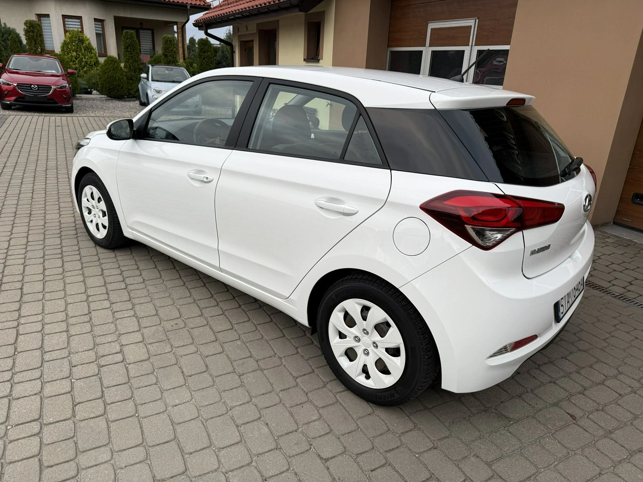Hyundai i20 - Zdjęcie 9