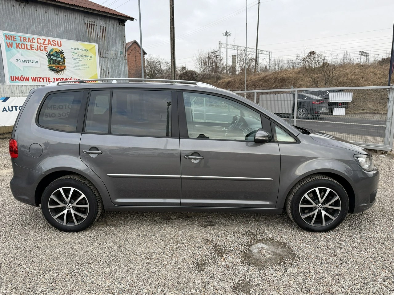 Volkswagen Touran - Zdjęcie 6