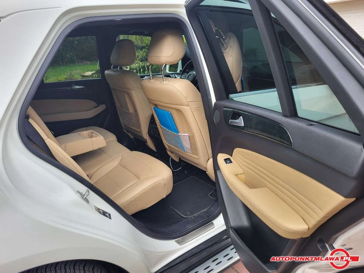 Mercedes-Benz GLE - Zdjęcie 12