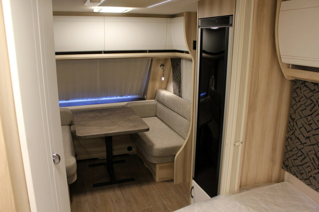 Hobby DE LUXE 495 WFB - Zdjęcie 12