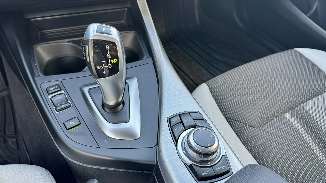 BMW 118 - Zdjęcie 14