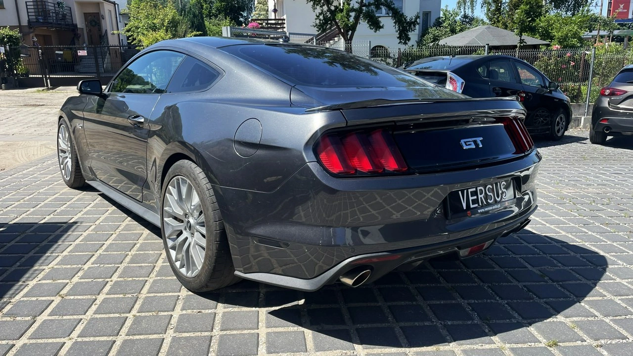 Ford Mustang - Zdjęcie 3