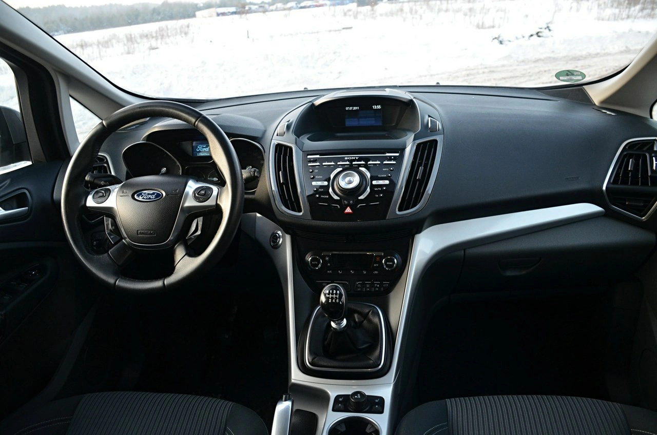 Ford C-MAX - Zdjęcie 18