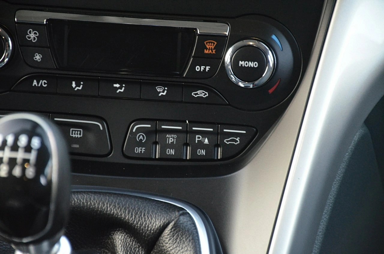 Ford C-MAX - Zdjęcie 20