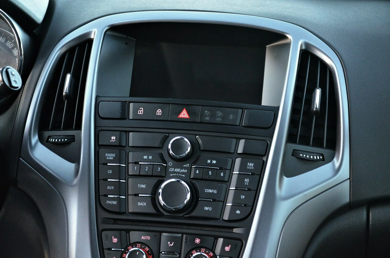 Opel Astra - Zdjęcie 19