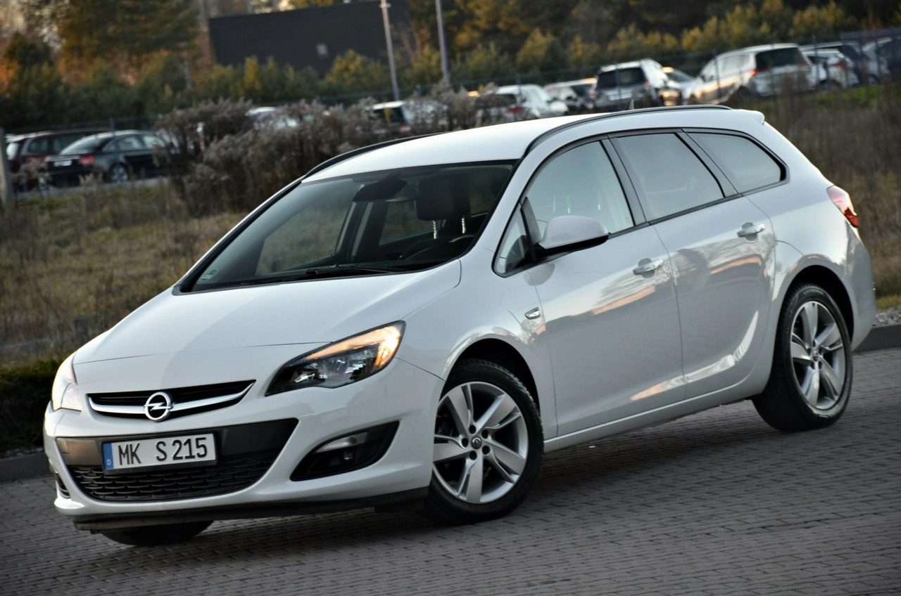 Opel Astra - Zdjęcie 5