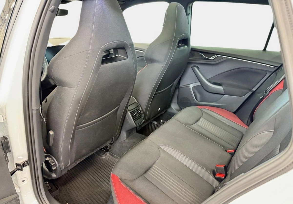 Skoda Kamiq - Zdjęcie 16