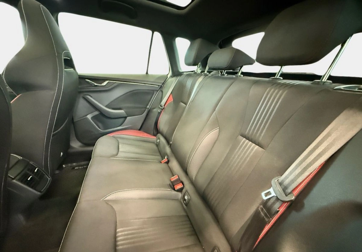 Skoda Kamiq - Zdjęcie 17