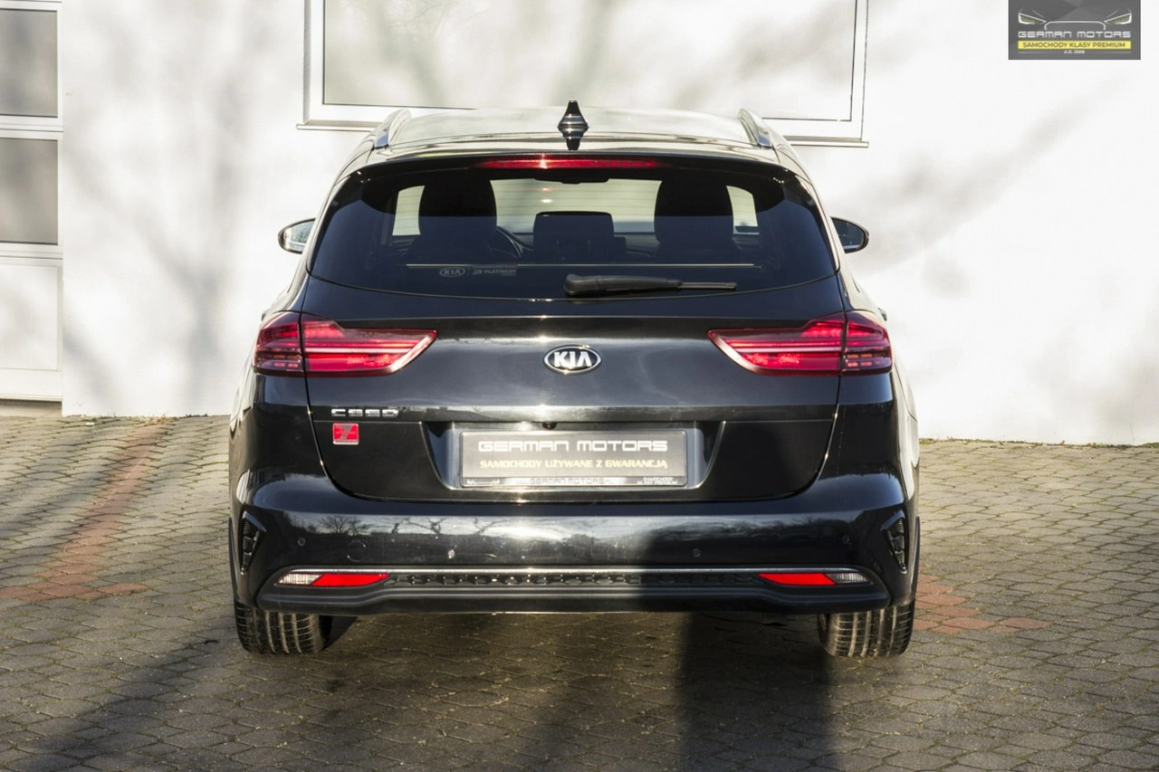 Kia Ceed - Zdjęcie 19