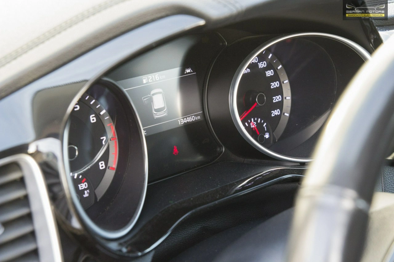 Kia Ceed - Zdjęcie 25