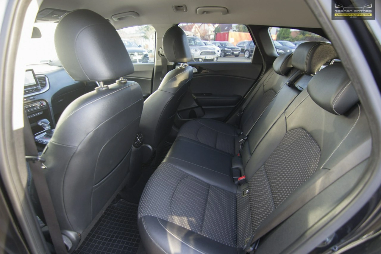 Kia Ceed - Zdjęcie 27