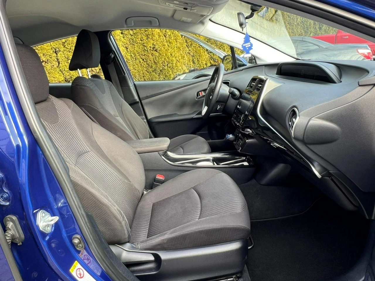 Toyota Prius+ - Zdjęcie 17