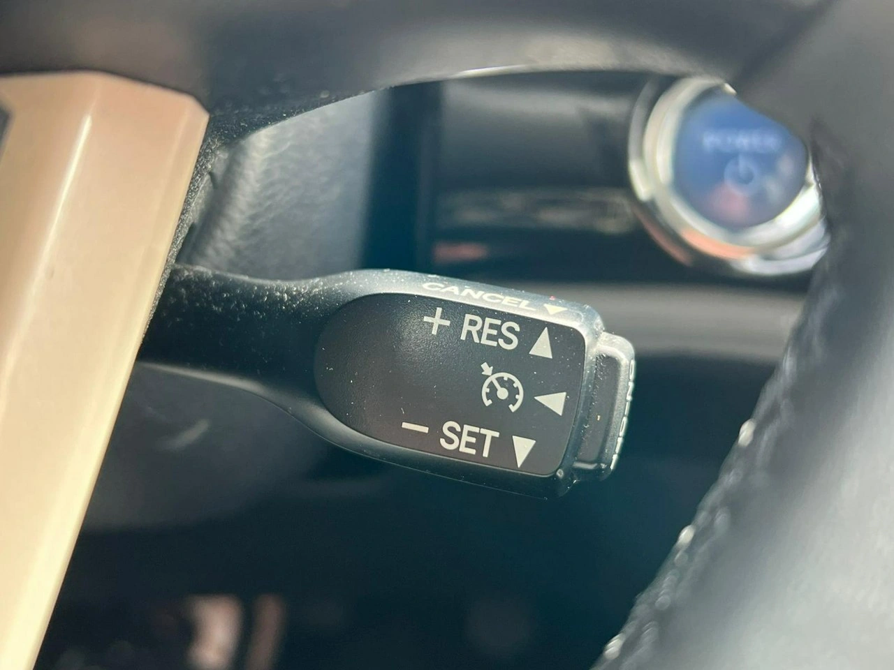 Toyota Prius+ - Zdjęcie 20