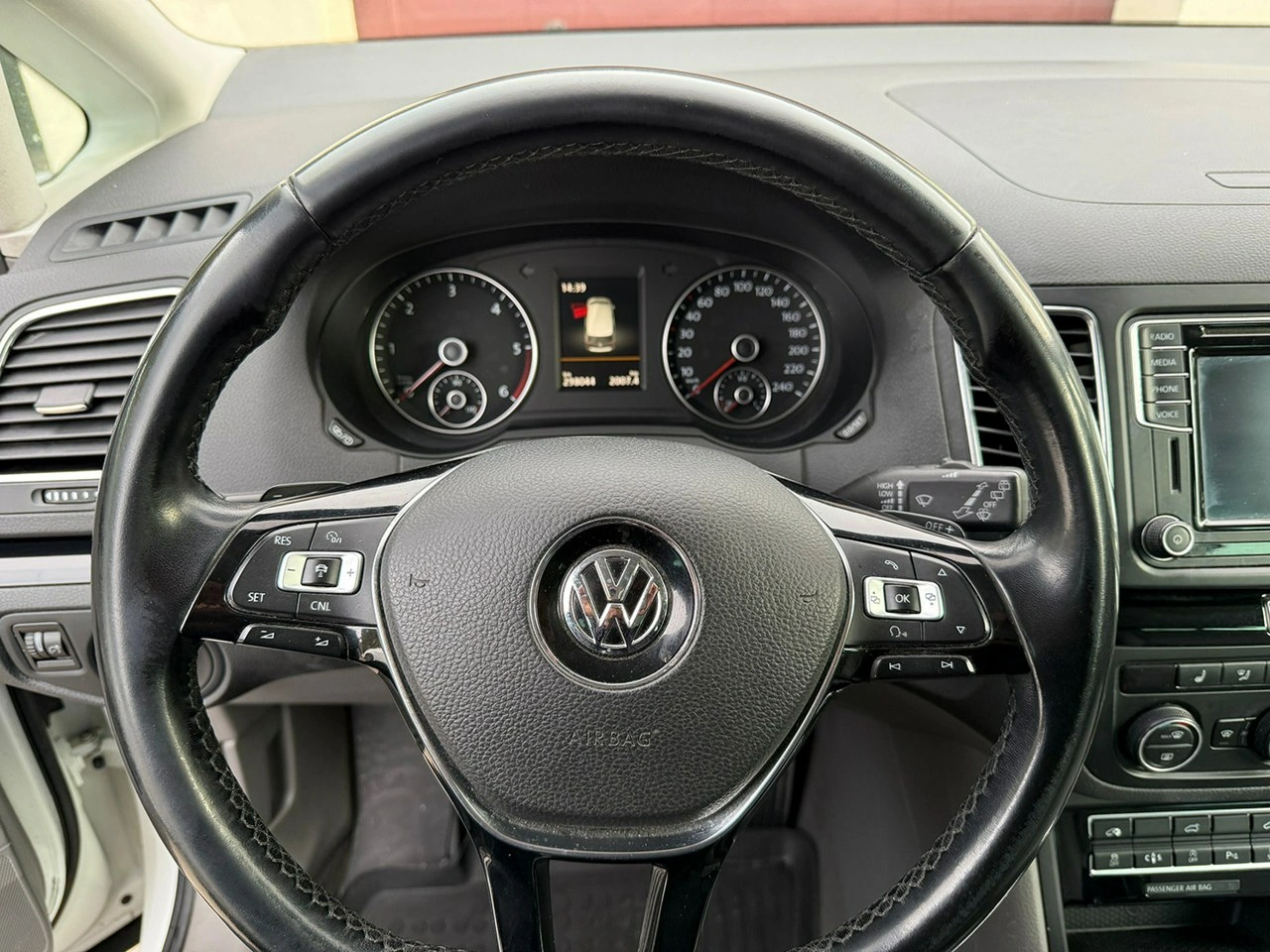 Volkswagen Sharan - Zdjęcie 23