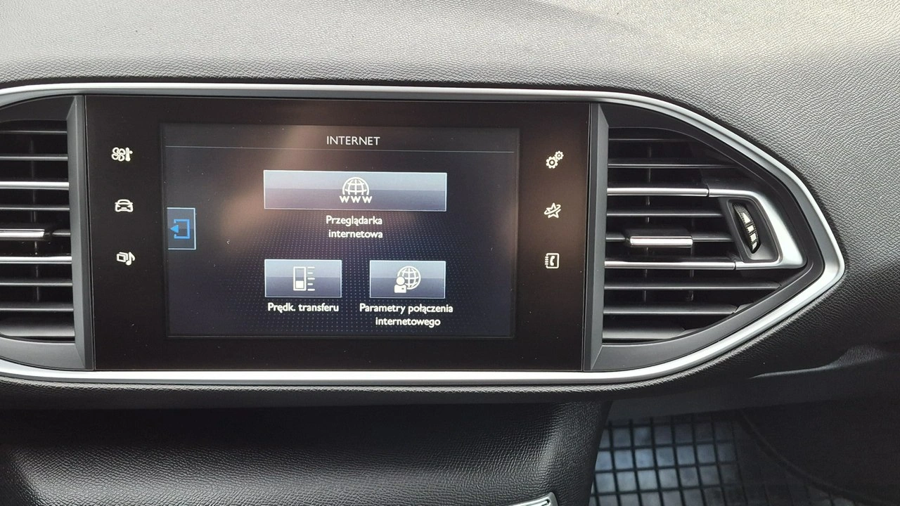 Peugeot 308 - Zdjęcie 17