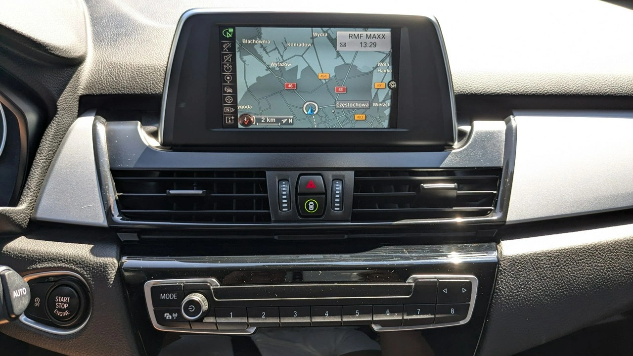 BMW 216 - Zdjęcie 24