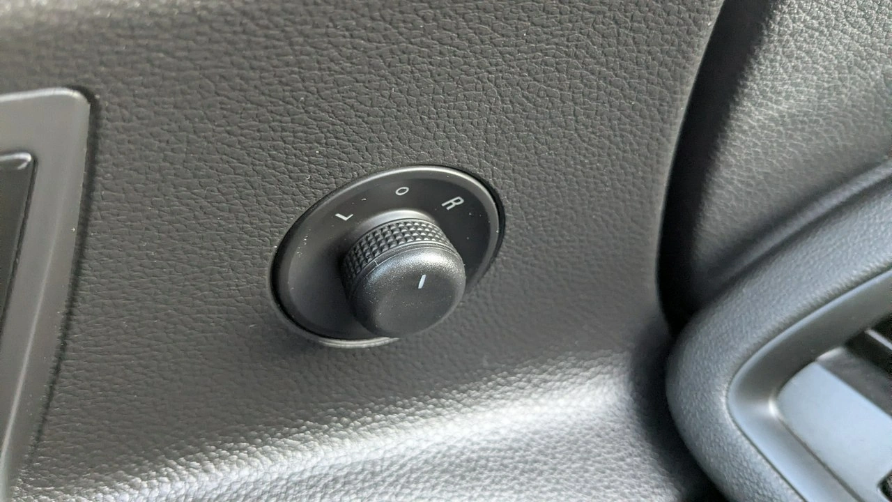 Opel Astra - Zdjęcie 29