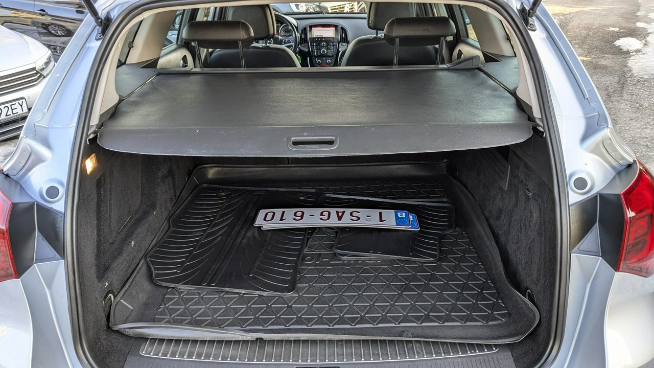 Opel Astra - Zdjęcie 32