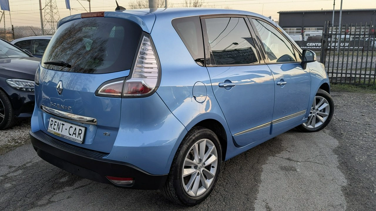 Renault Scenic - Zdjęcie 9