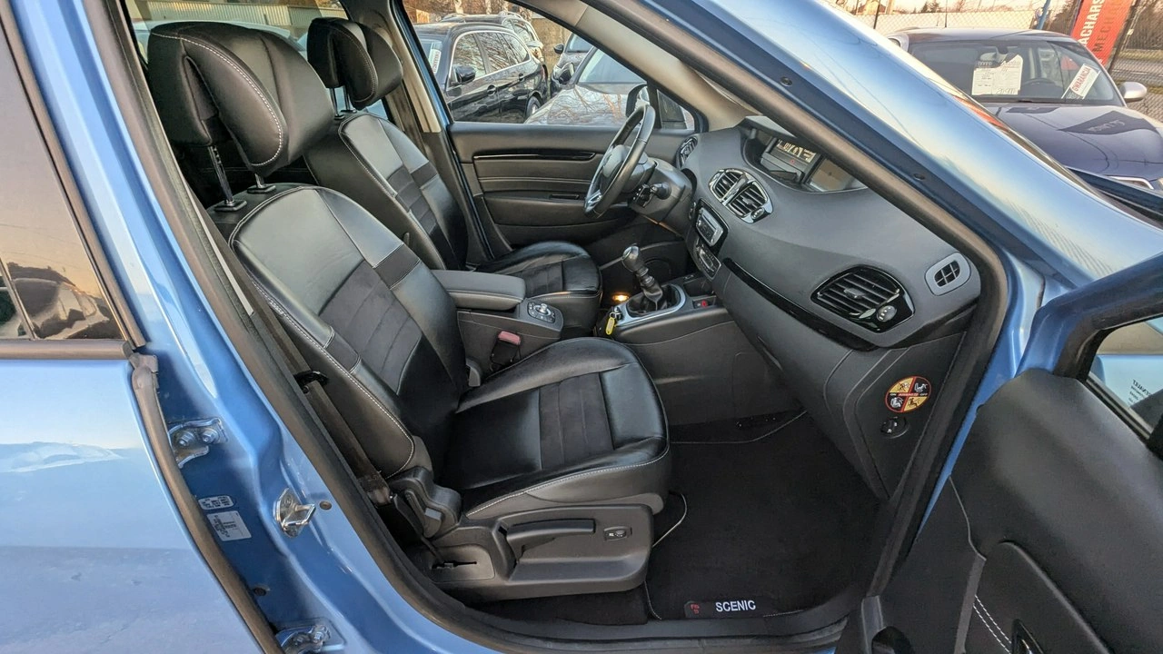 Renault Scenic - Zdjęcie 15