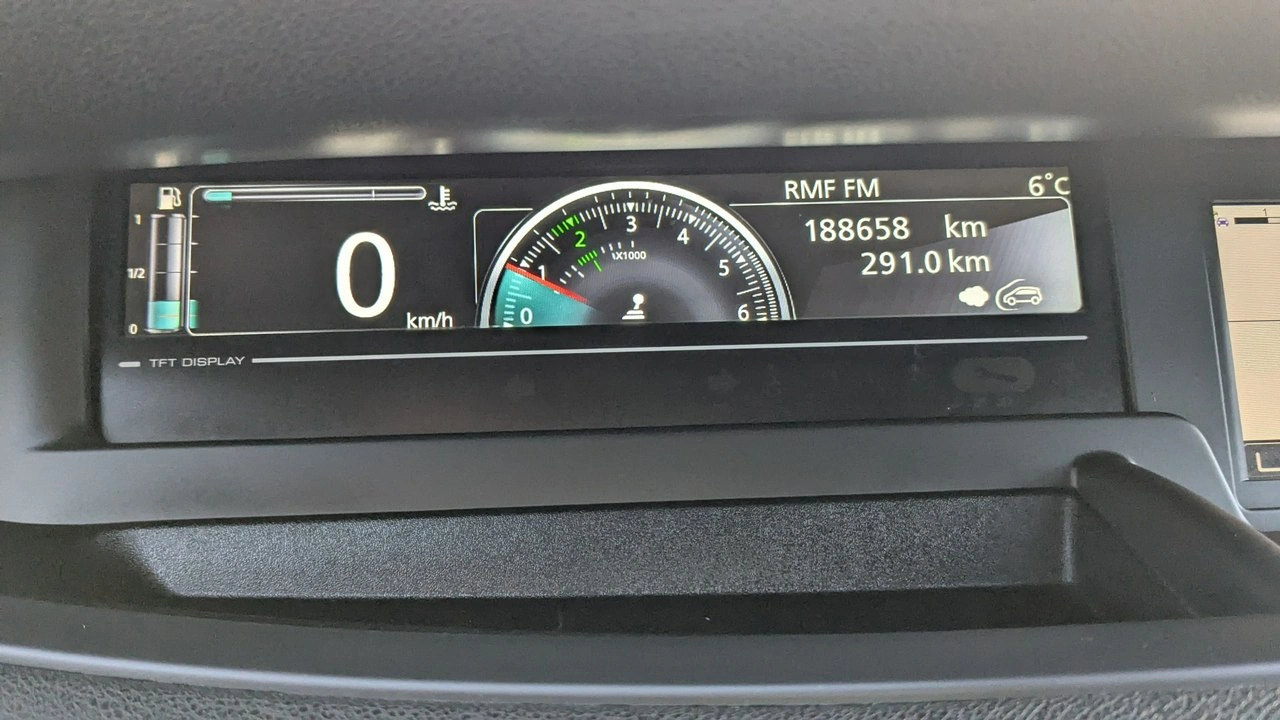 Renault Scenic - Zdjęcie 18