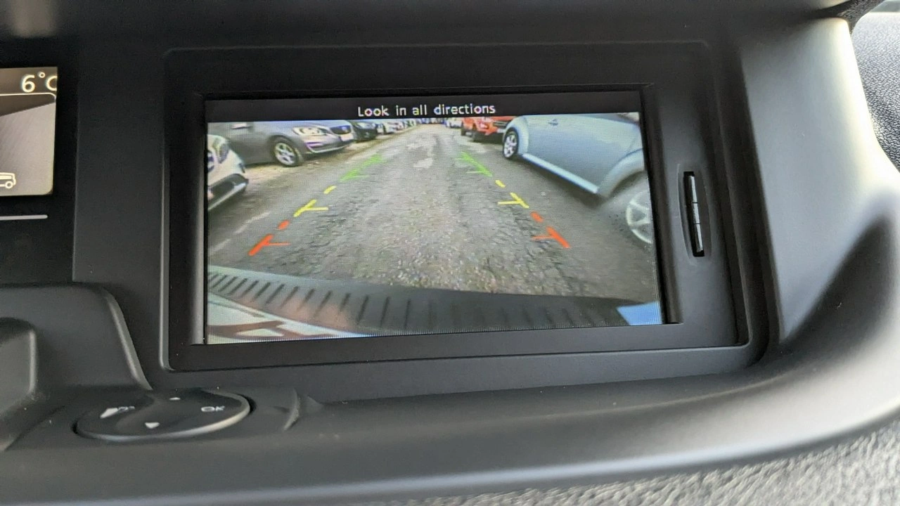 Renault Scenic - Zdjęcie 22