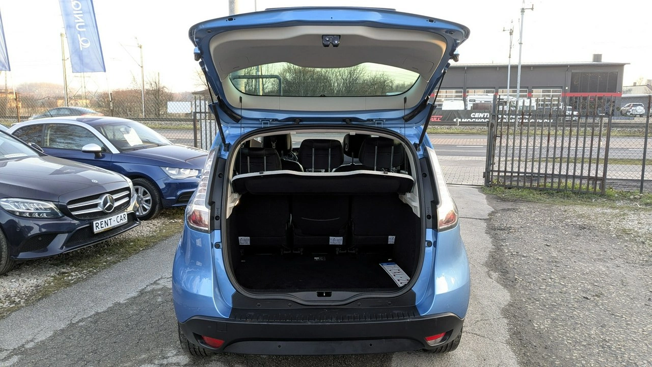 Renault Scenic - Zdjęcie 28