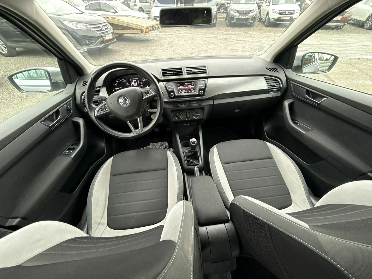 Skoda Fabia - Zdjęcie 12