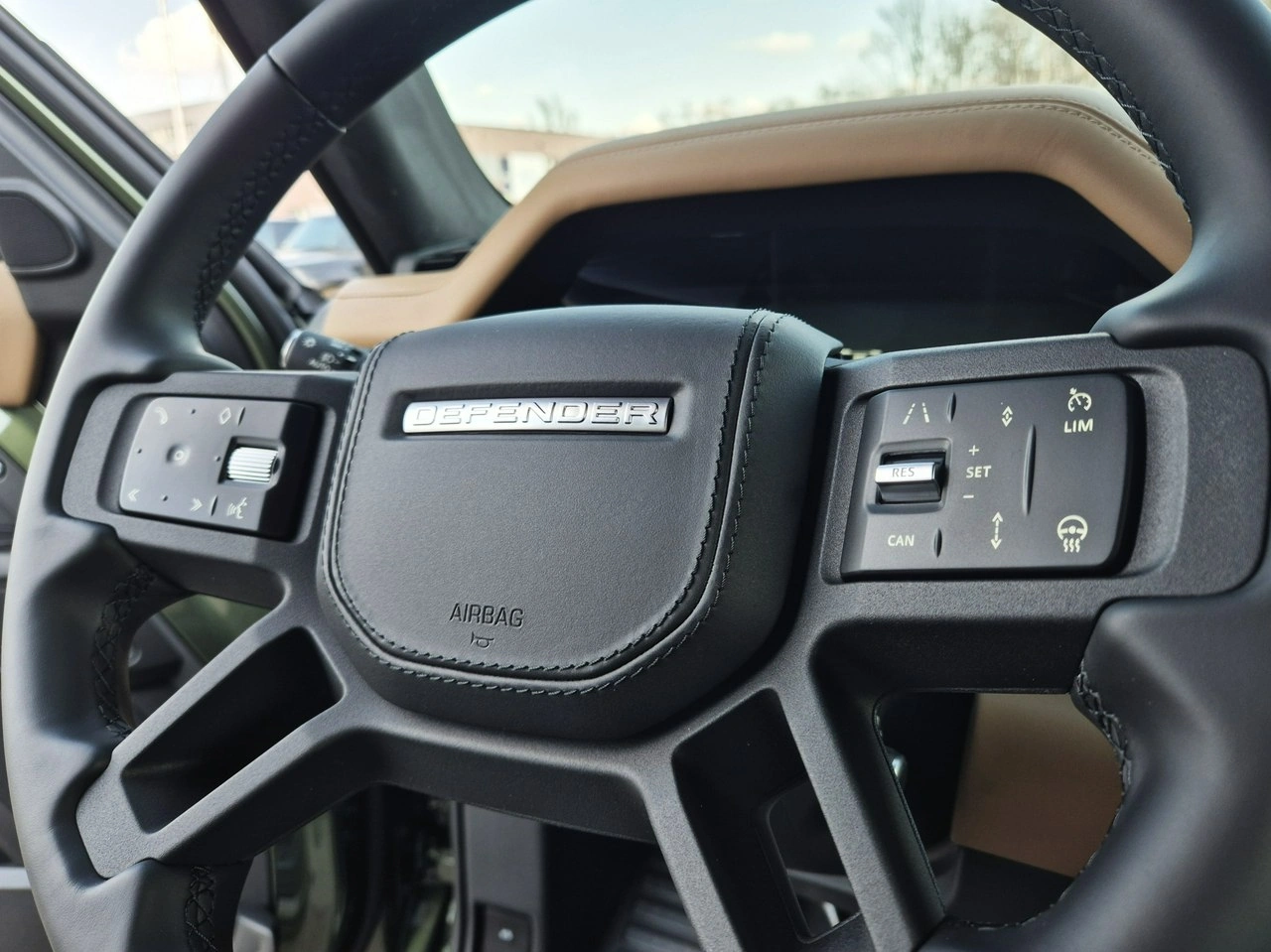 Land Rover Defender - Zdjęcie 29