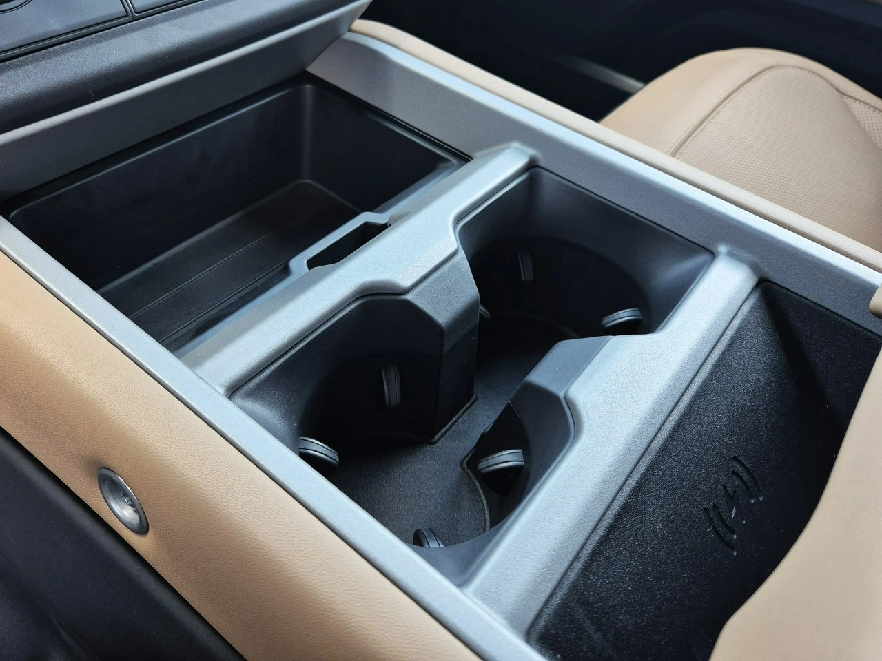 Land Rover Defender - Zdjęcie 36