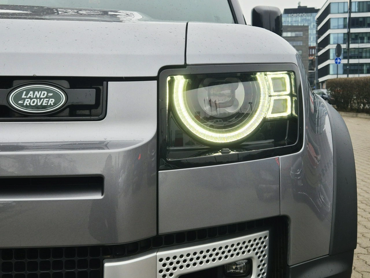 Land Rover Defender - Zdjęcie 11