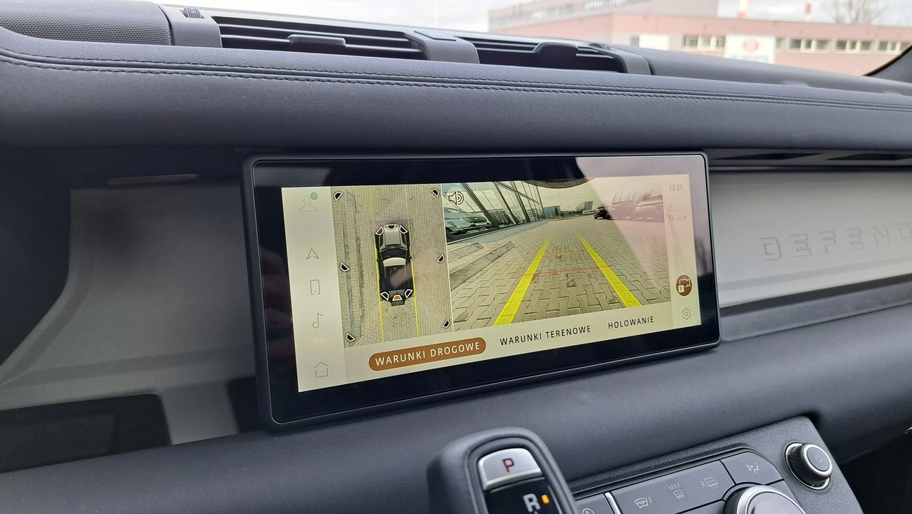 Land Rover Defender - Zdjęcie 29