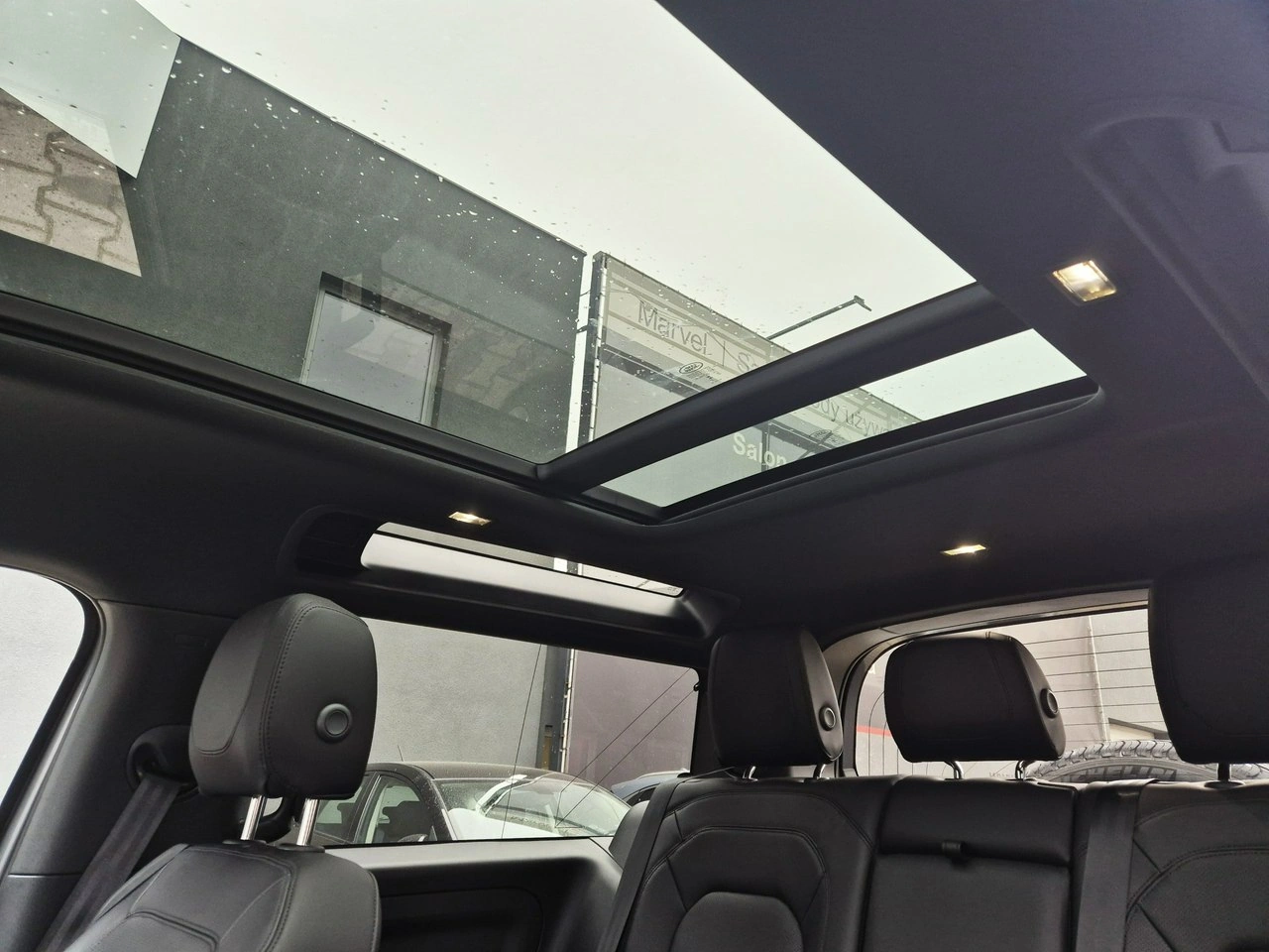 Land Rover Defender - Zdjęcie 35