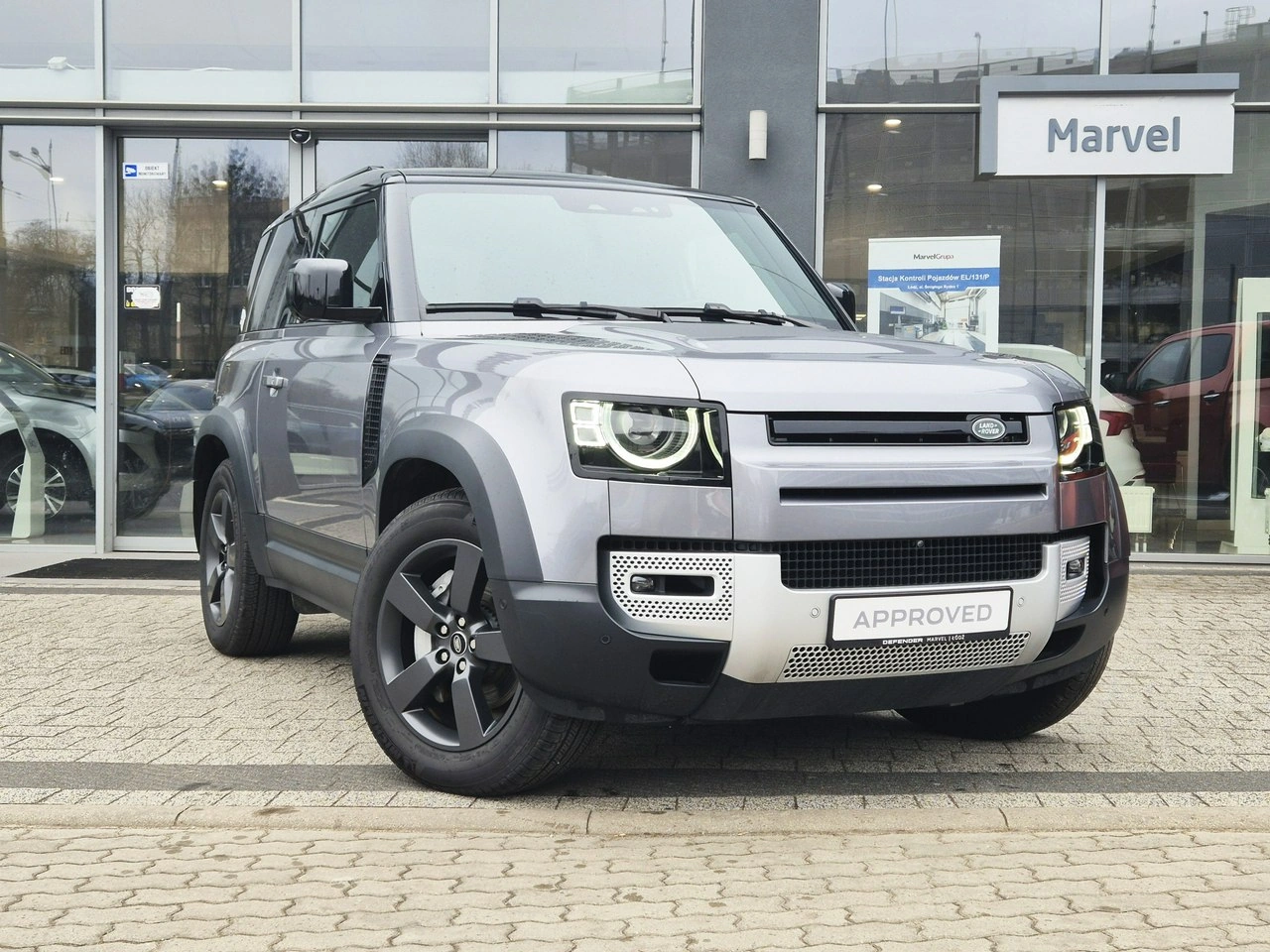 Land Rover Defender - Zdjęcie 3