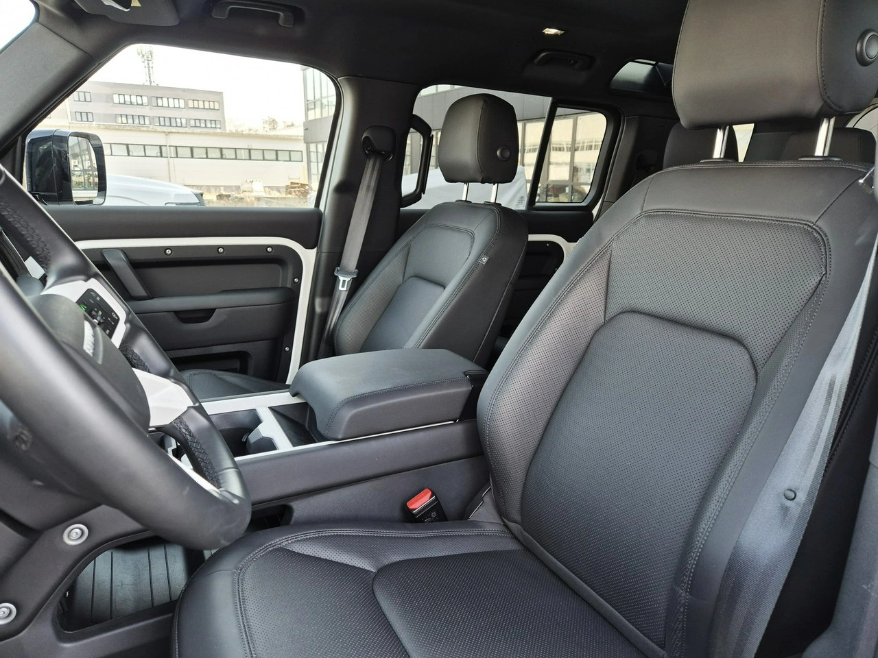 Land Rover Defender - Zdjęcie 13