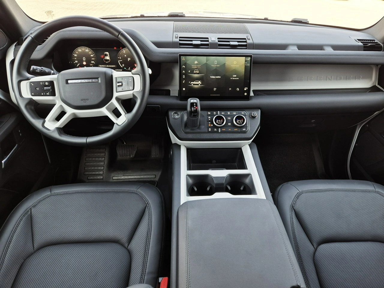 Land Rover Defender - Zdjęcie 21