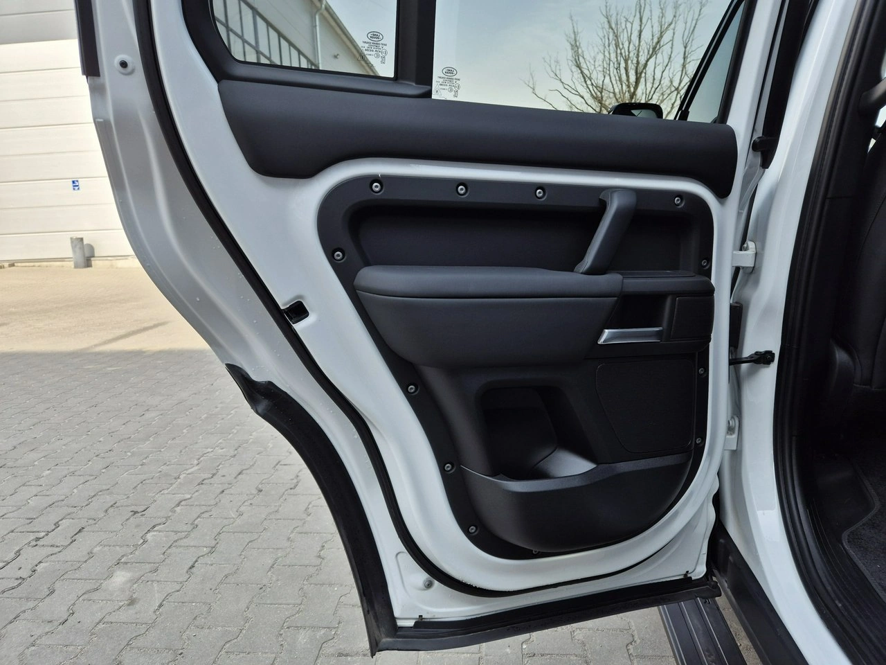 Land Rover Defender - Zdjęcie 24